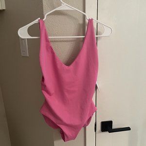 Londre The Minimalist in Scuba Barbie Pink